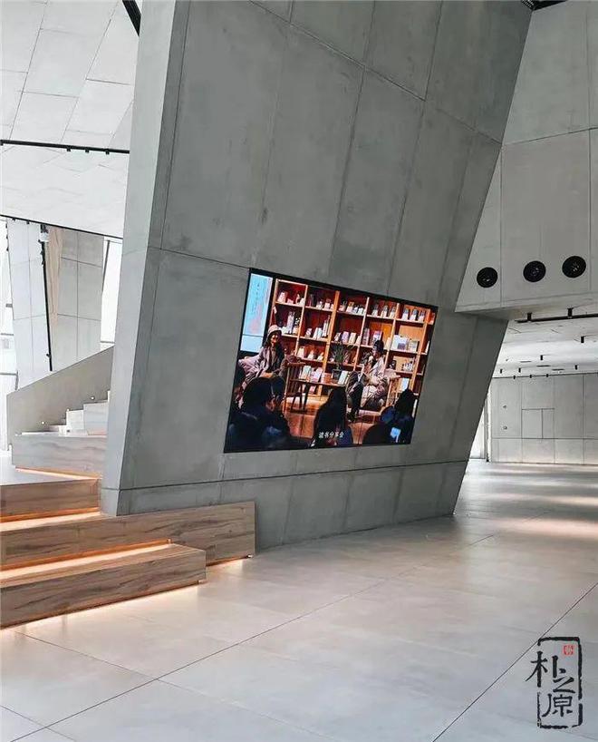 肌理与匠心：探索清水混凝土挂板的建造艺术之旅(图3)