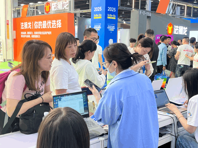 筑梦十年共赢未来丨2024第十届嘉兴吊顶展今日开幕！(图9)