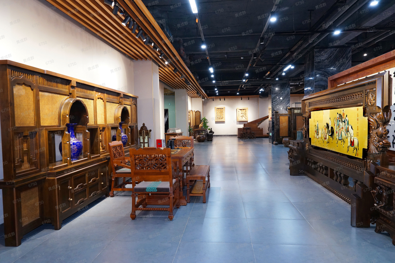 大国工匠·非遗传承清远市文化馆2024年海派家居装饰——家具·木雕艺术展正式开启(图2)