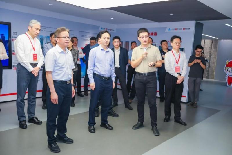 全国智能建造试点工作推进会在深圳顺利召开现场观摩深圳华章新筑项目