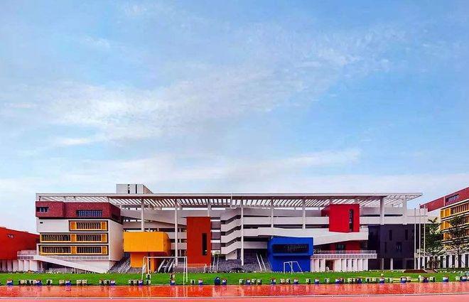 2024龙岗红本住宅热销盘【静安商品房】总价215买三房(图2)