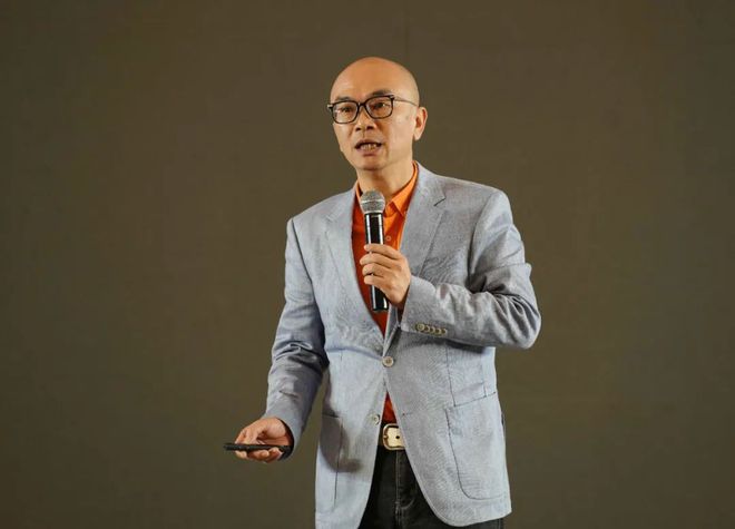 2024第二届华夏装饰高峰论坛在台州圆满落幕共绘装饰建材行业新蓝图(图19)