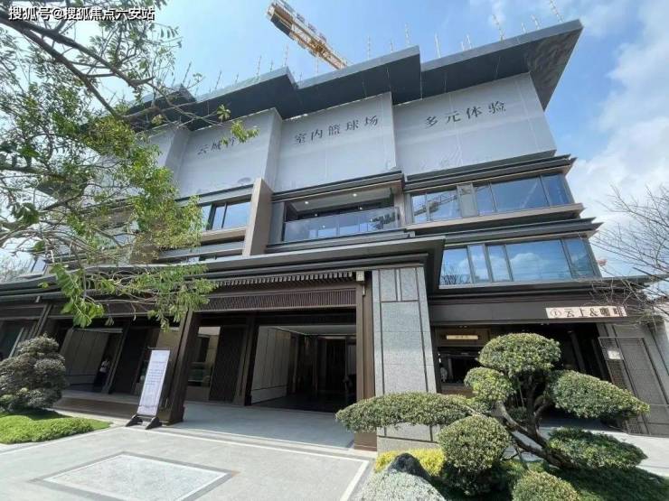 中建八局一建取得建筑装饰物料转运装置专利能使装置顺利通过狭窄地段(图3)