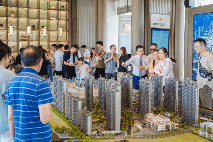 建发云城之上售楼处发布-建发云城之上首页2024欢迎您_精装住宅房价户型(图2)