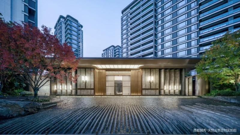好房子新交付丨成都天悦云萃圆满交付越秀成华深耕之路迈入大盘价值兑现新周期(图4)