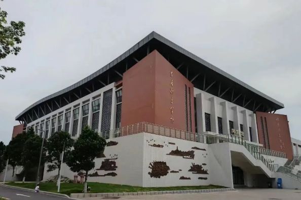 认证｜华宇凤凰艺术岛售楼处发布：打造理想品质生活！(图7)