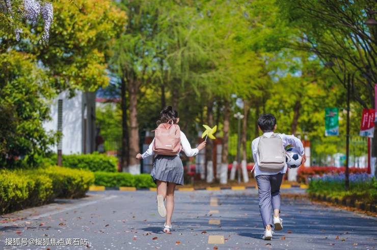 中建八局取得装饰砌块发光灯阵墙专利结构简单美观安全(图7)