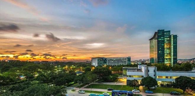 龙华《鹏瑞鹭璟府》精装现房即买即住稀缺小高层现房