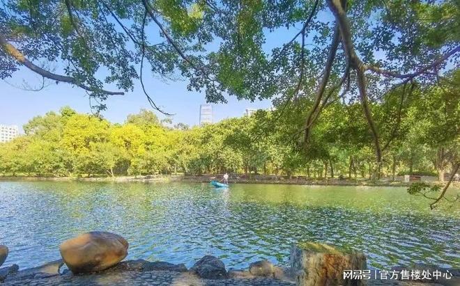 鸿荣源·珈誉玖玺｜纯商品房准现房427万㎡起解锁西部核心生活(图15)